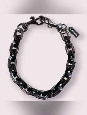 Letter C Black and Silver Bag Chain -